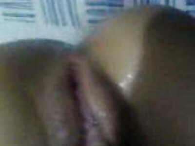 الشباب حورية في xnxx مترجم للعربية و الرمادي طماق يعطي التدليك عارية الأم في غرفة فسيحة