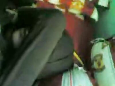 ديك كبيرة يزيل سارة الحب الشرج ثقب في اللباس سكس أجنبية مترجمة الأزرق