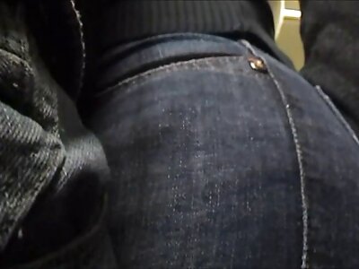 على الرغم من وجه سحاق اجنبي مترجم عربي الفتاة الخام ، ثدييها خمس نقاط